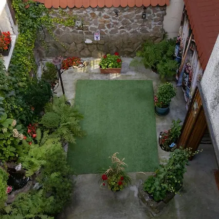 Piosenka Yaga Kowalik By Bookinghost Apartment *